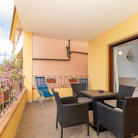 Appartamento Con Piscina 03 Trinita d'Agultu e Vignola Экстерьер фото